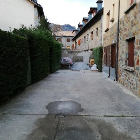 Pequeno Adosado De Montana Con Terraza Villa Villanova Eksteriør bilde
